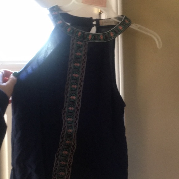 Tank top - Picture 2 of 3